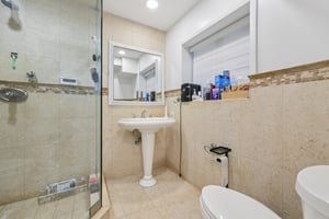 Piermont Rd-S0912-028.jpg