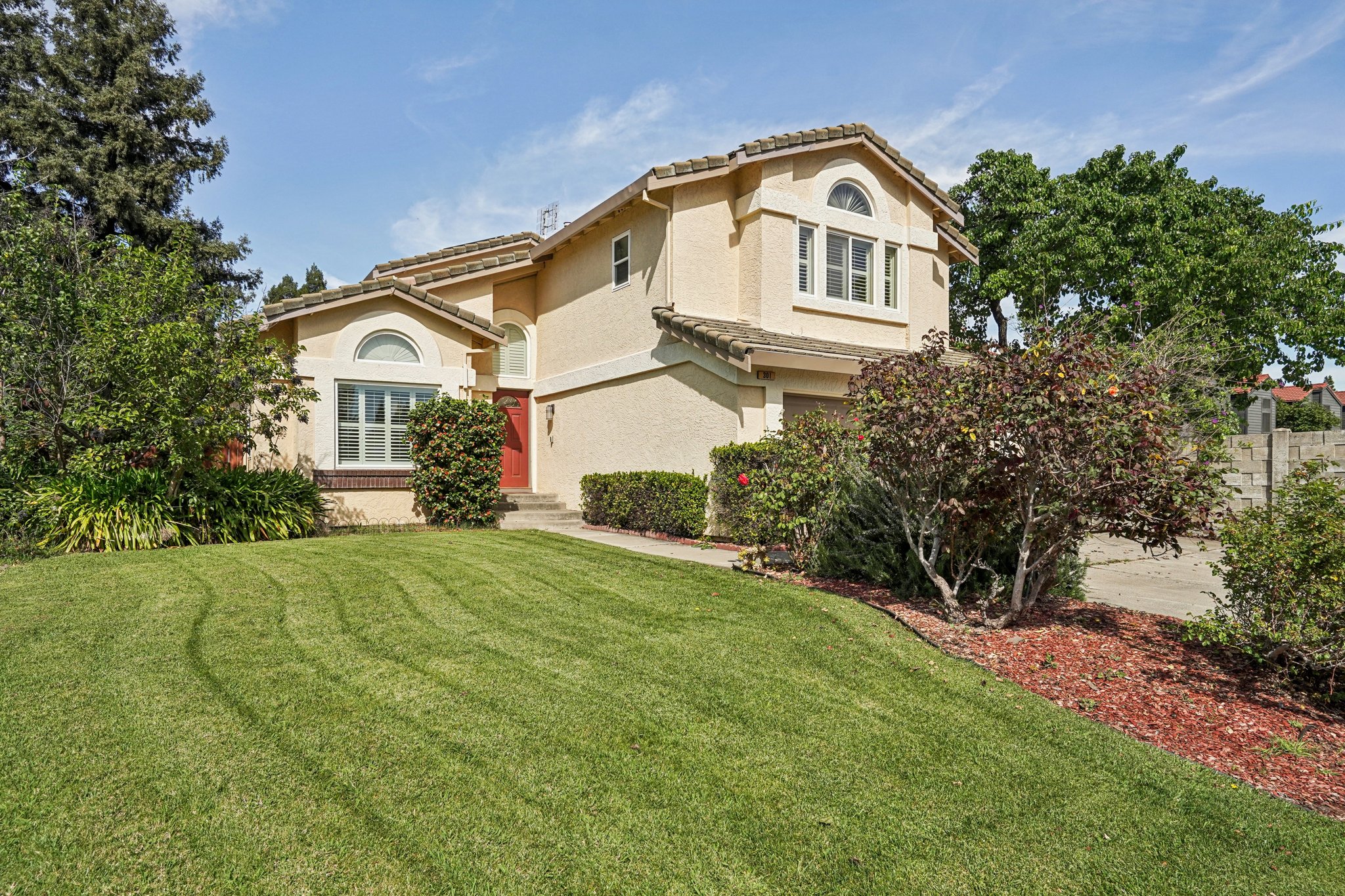 Portsmouth Ave-S1703-004.jpg