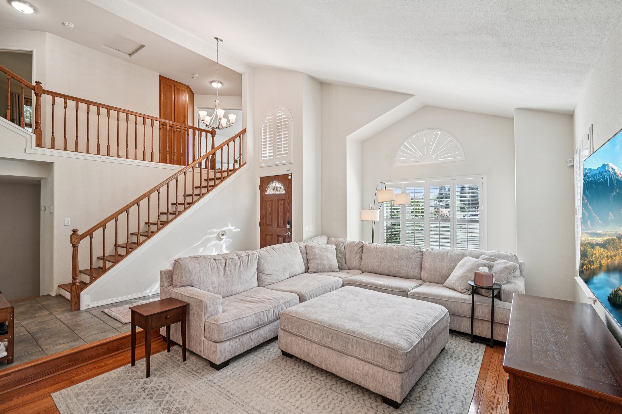 Portsmouth Ave-S1703-010.jpg