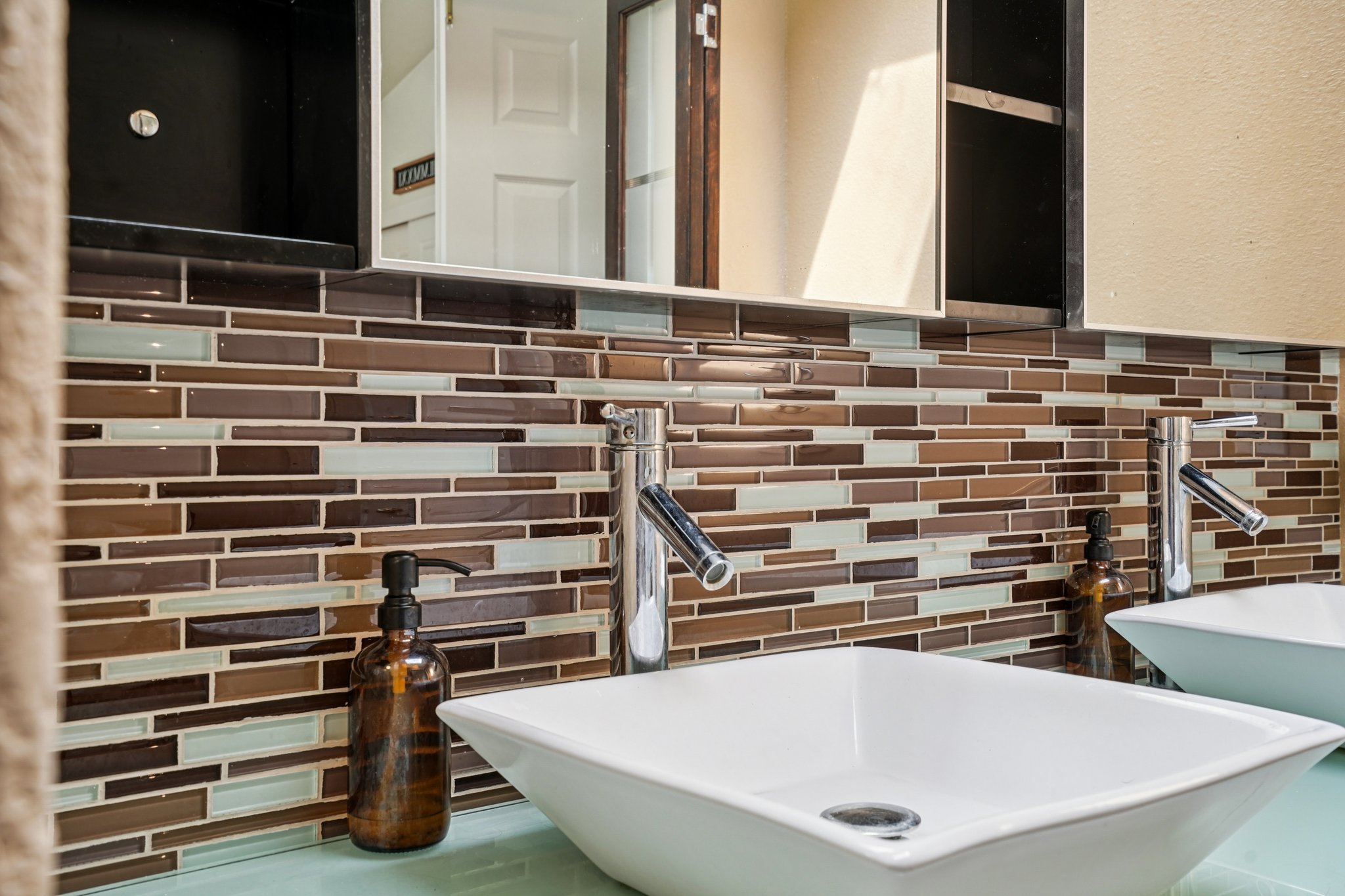 Portsmouth Ave-S1703-045.jpg