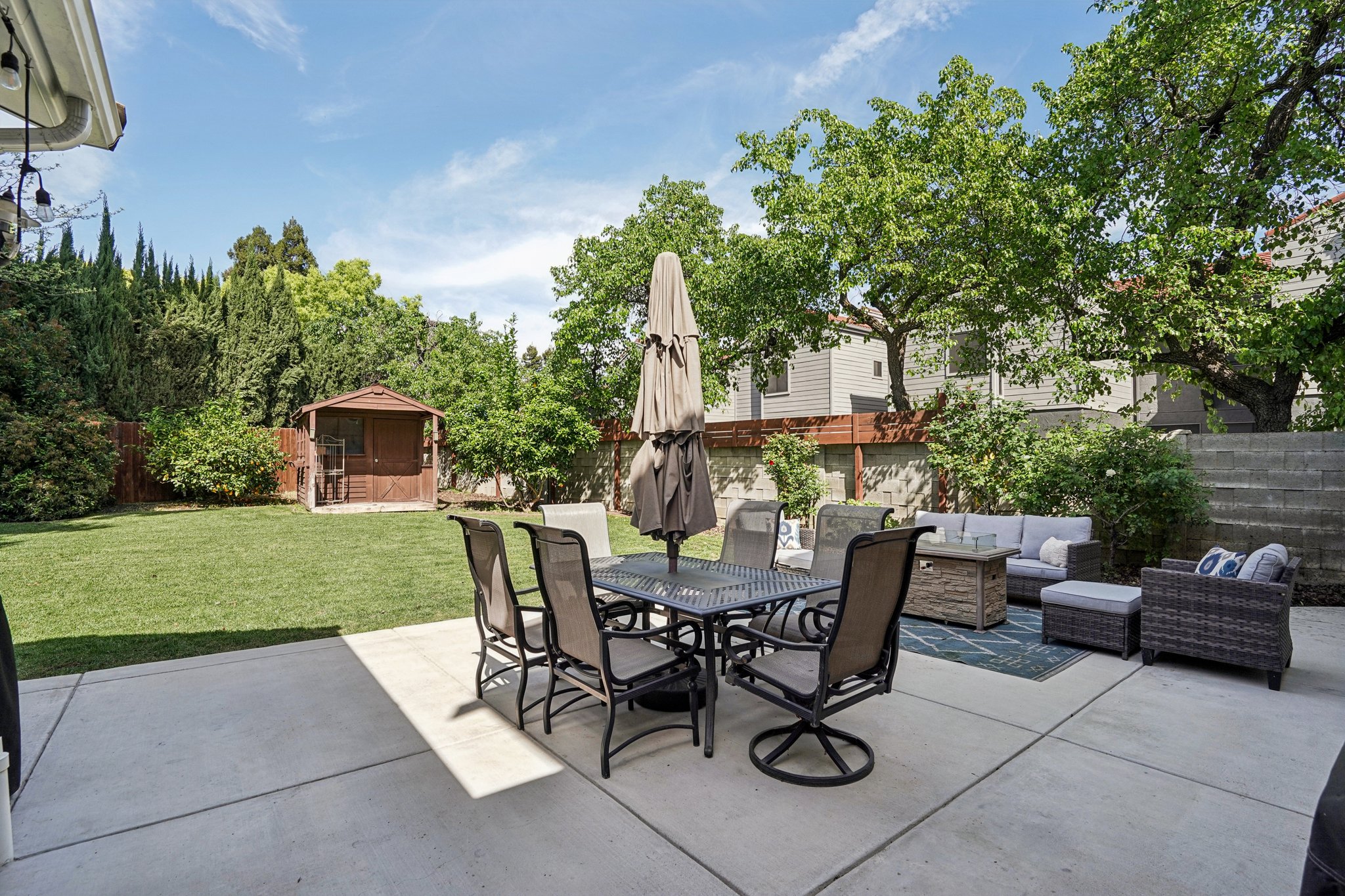 Portsmouth Ave-S1703-048.jpg