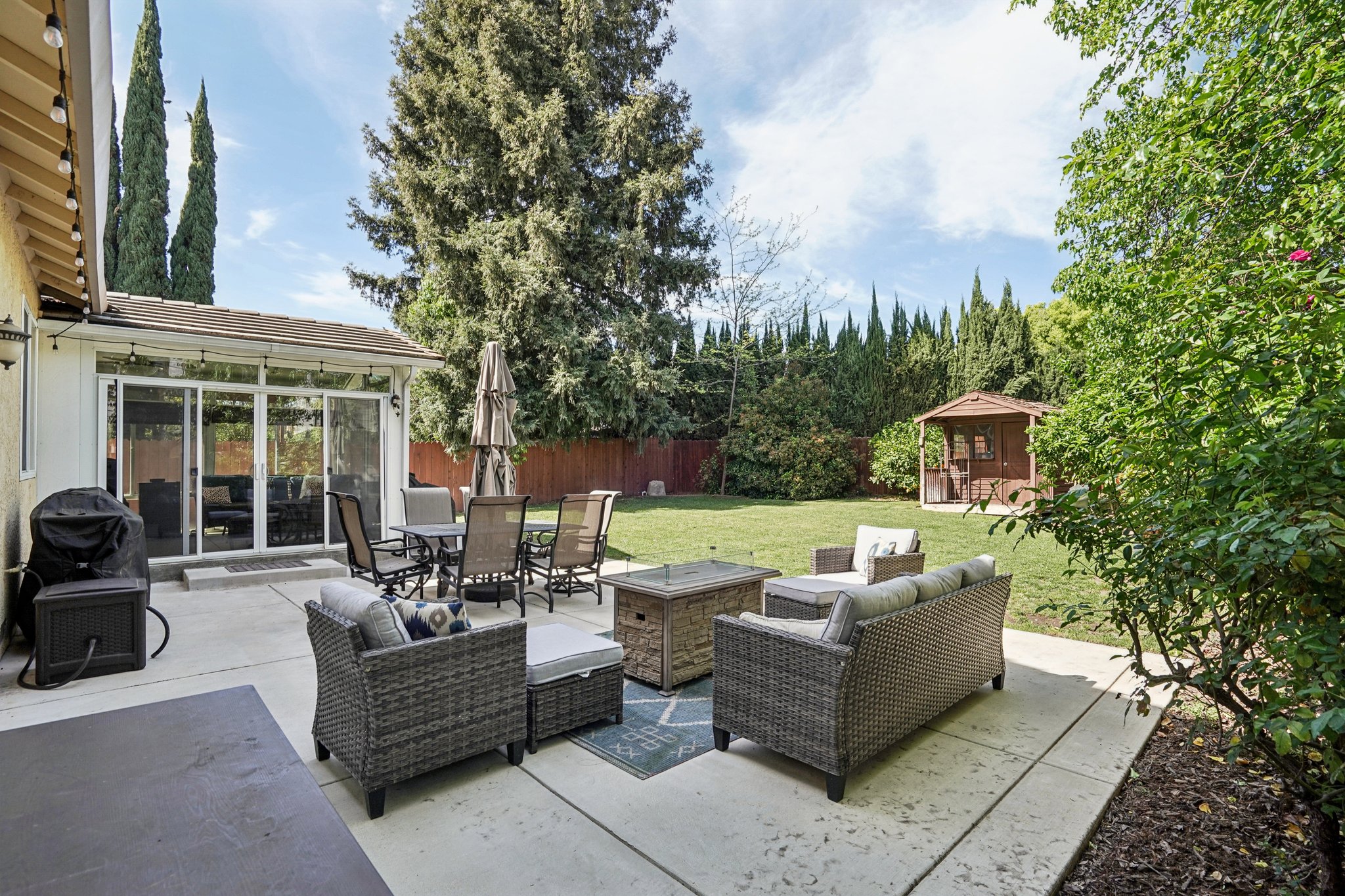 Portsmouth Ave-S1703-049.jpg