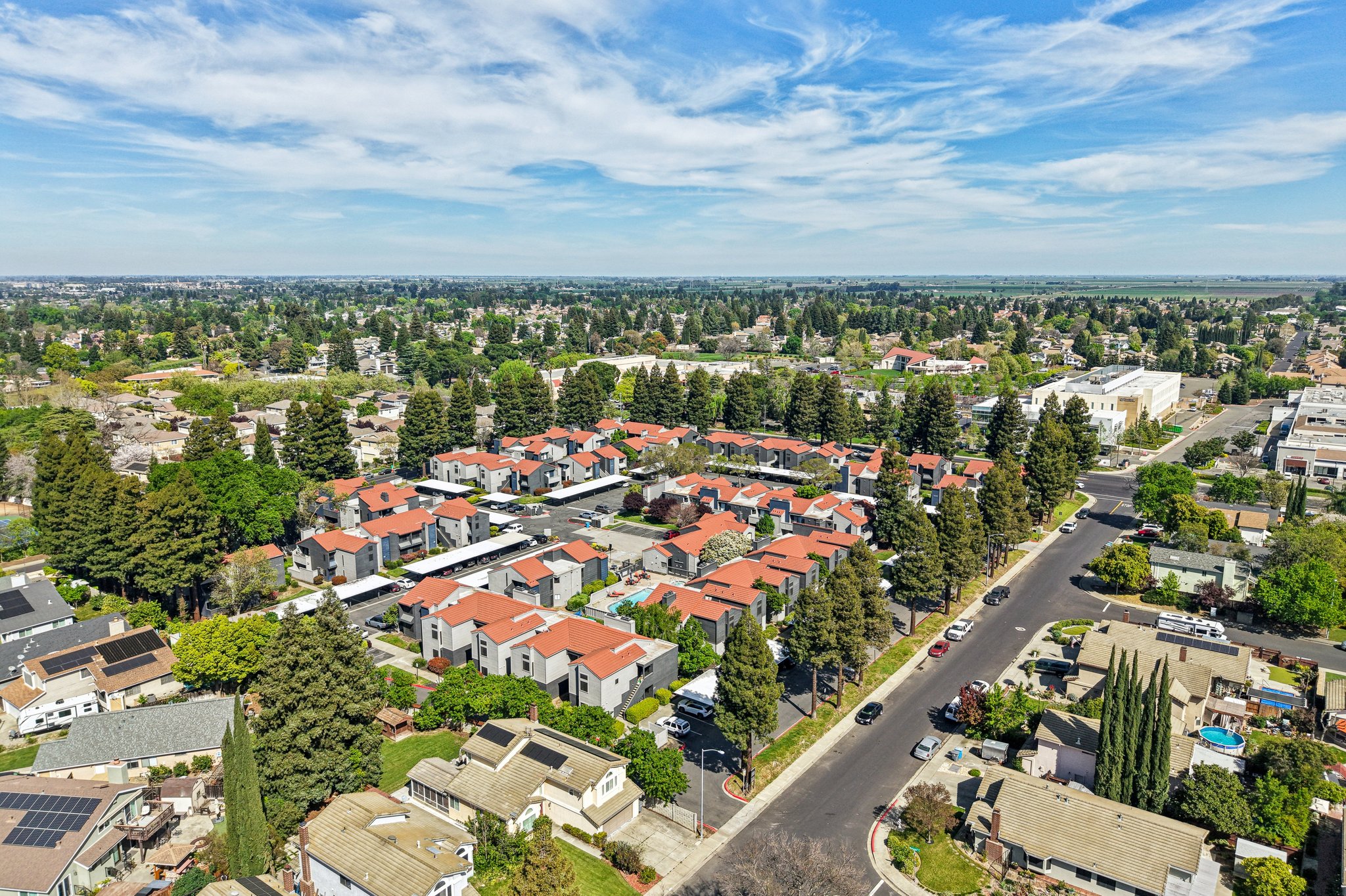 Portsmouth Ave-S1703-059.jpg