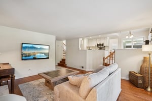 Portsmouth Ave-S1703-007.jpg