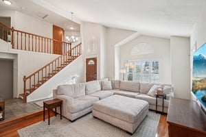 Portsmouth Ave-S1703-010.jpg