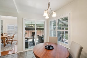 Portsmouth Ave-S1703-015.jpg