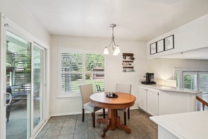 Portsmouth Ave-S1703-019.jpg