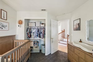 Portsmouth Ave-S1703-031.jpg