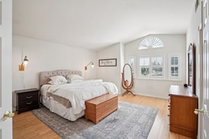 Portsmouth Ave-S1703-039.jpg