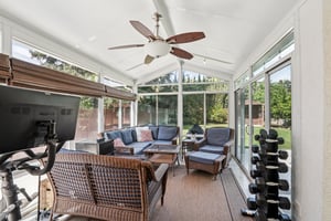 Portsmouth Ave-S1703-046.jpg