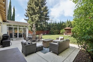 Portsmouth Ave-S1703-049.jpg