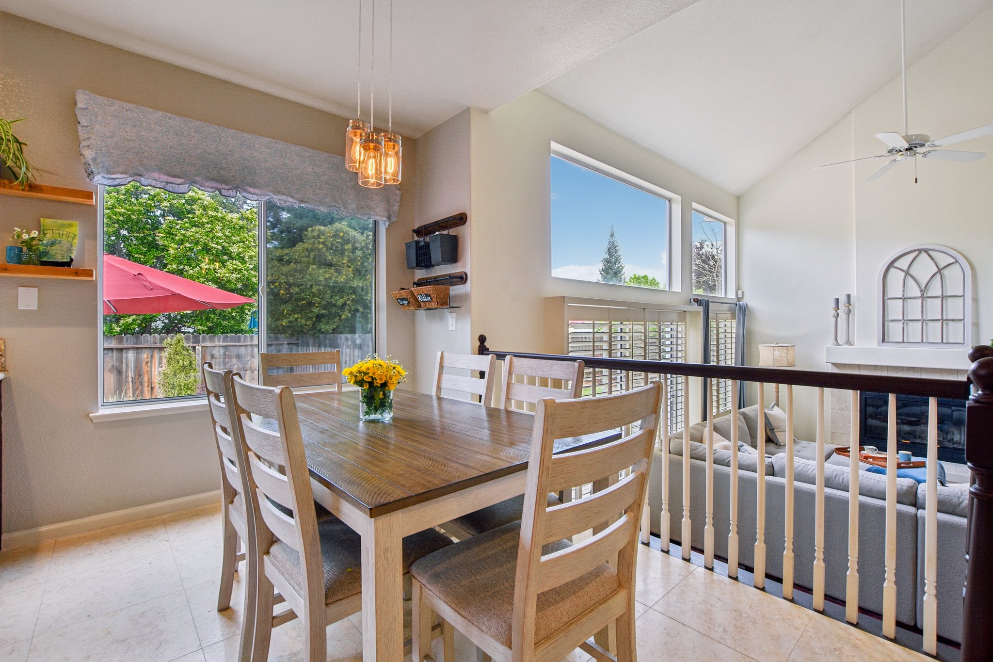 Russi Ct-S2803-012.jpg