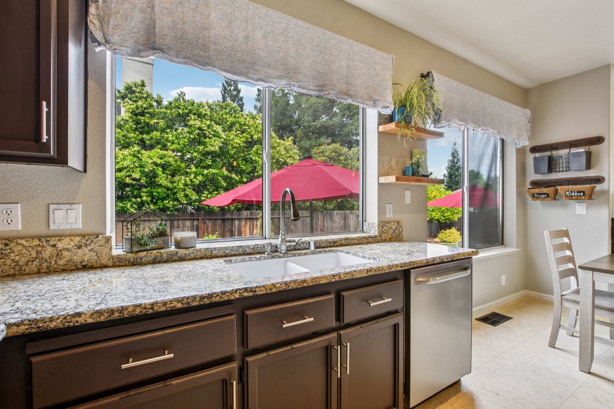 Russi Ct-S2803-018.jpg