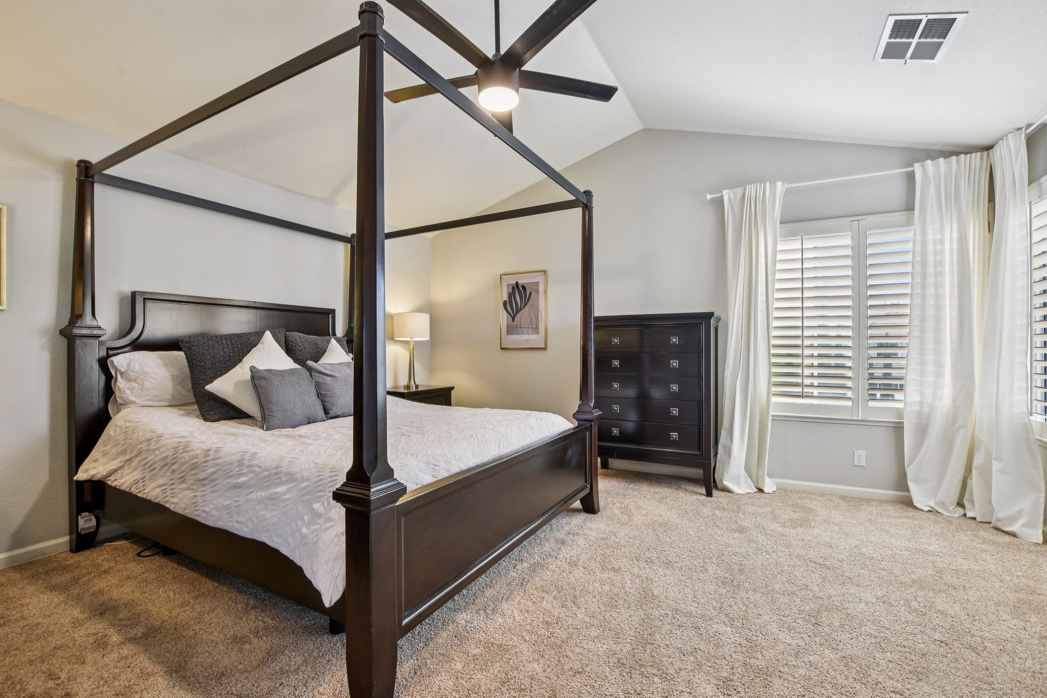 Russi Ct-S2803-022.jpg