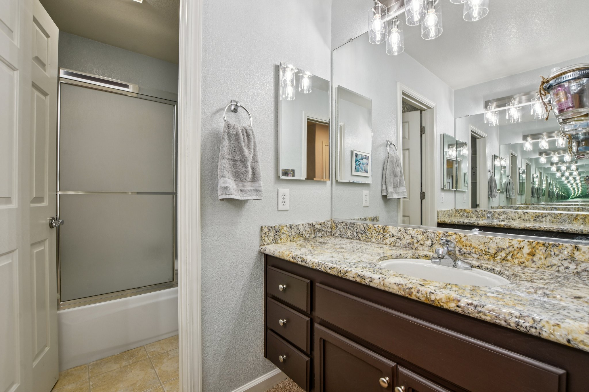 Russi Ct-S2803-037.jpg