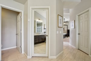 Russi Ct-S2803-027.jpg