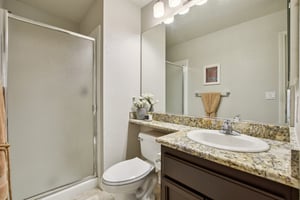 Russi Ct-S2803-033.jpg