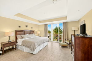  Photo 79