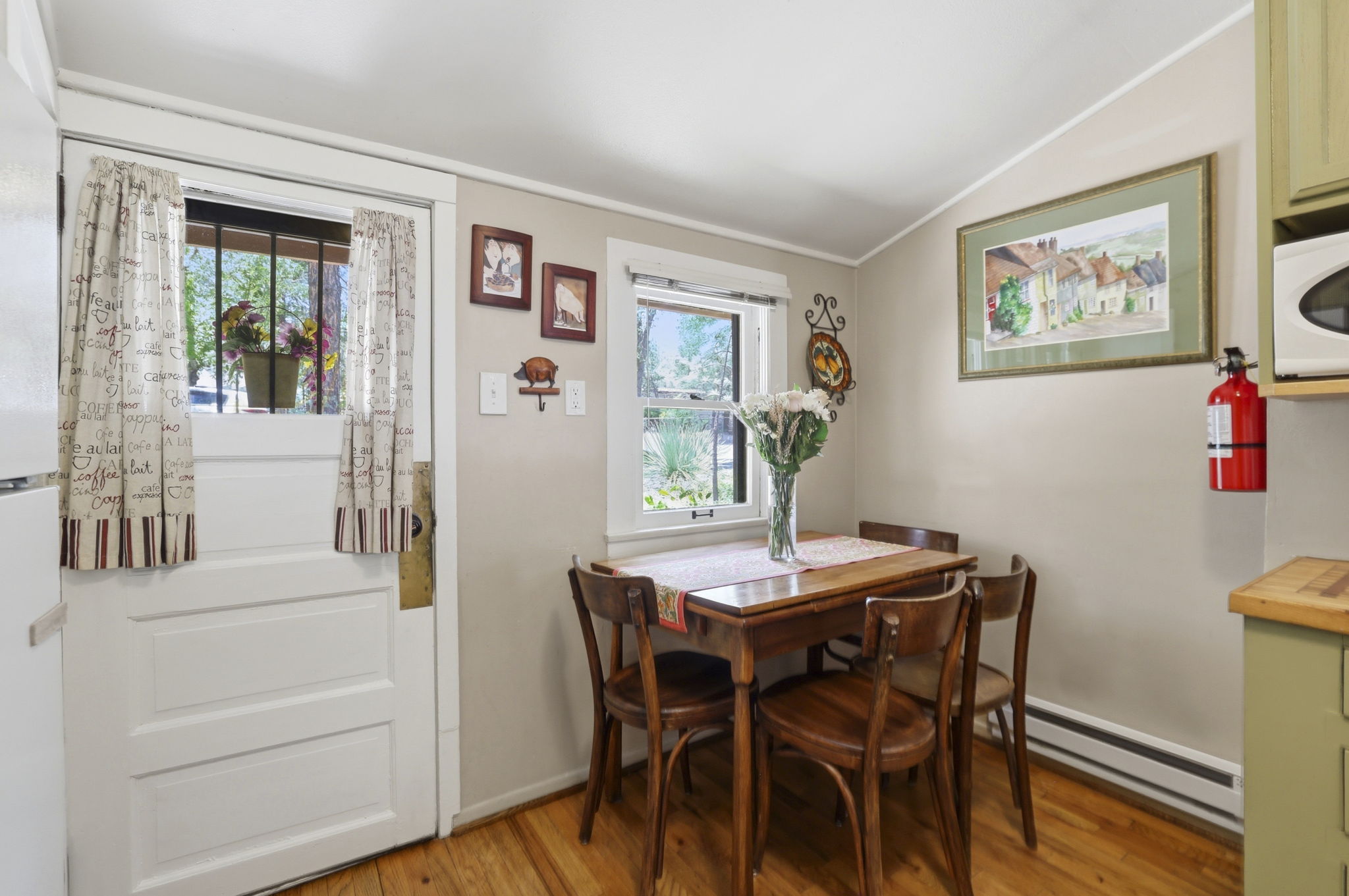 Dining Room 2