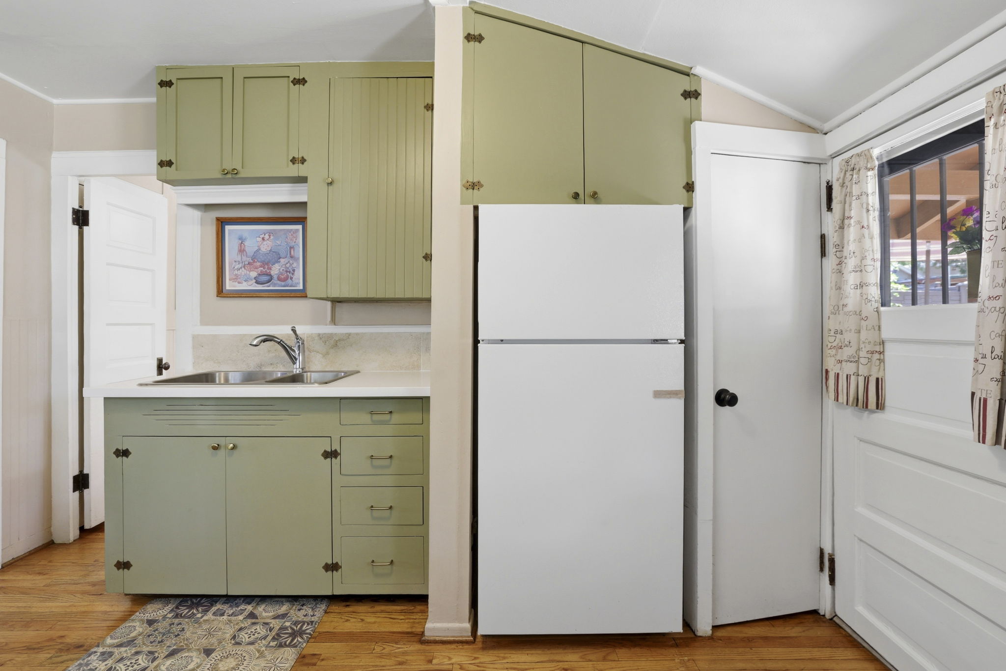 Kitchen 2