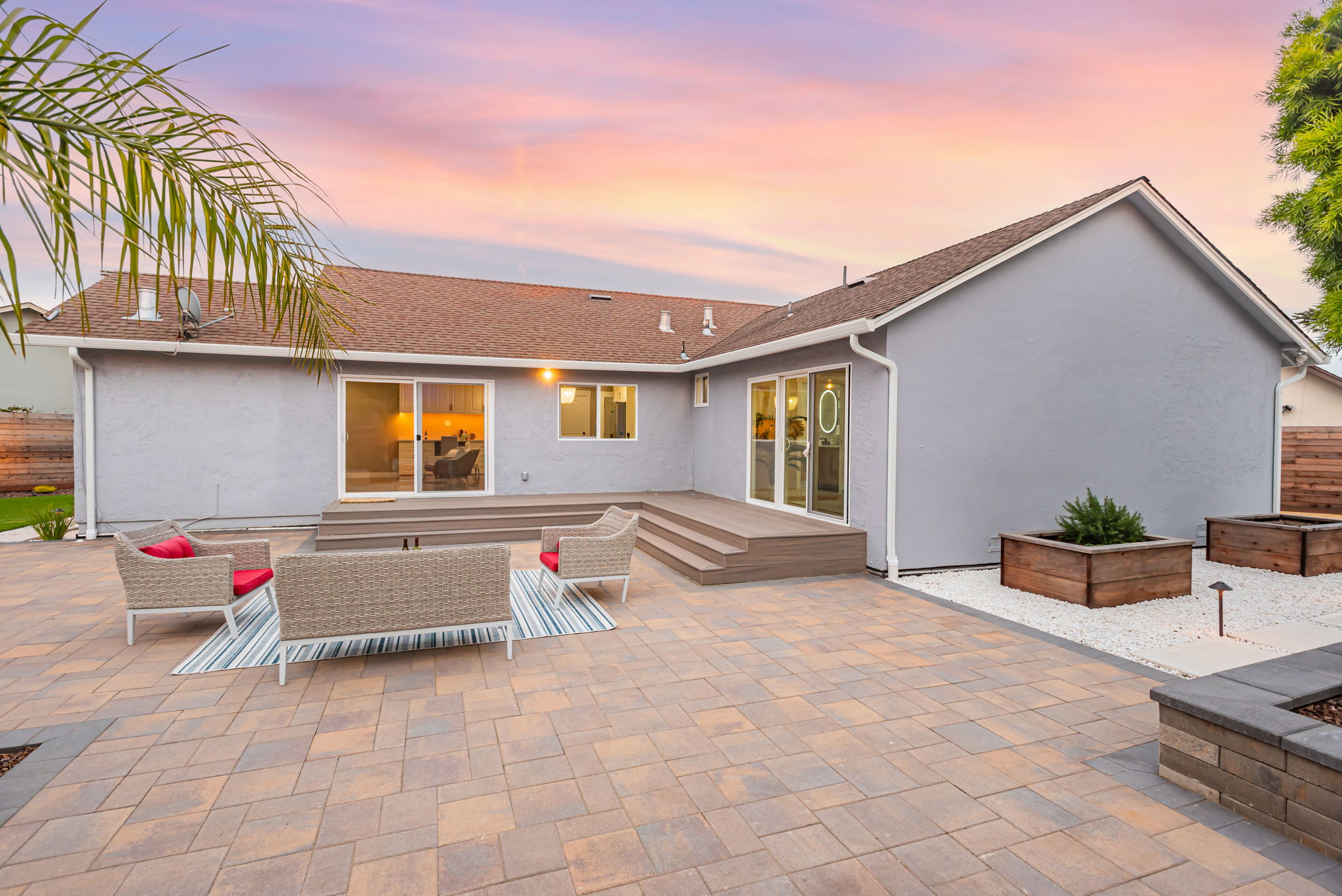 016_TWILIGHT_ 301 Shelter Cove Dr