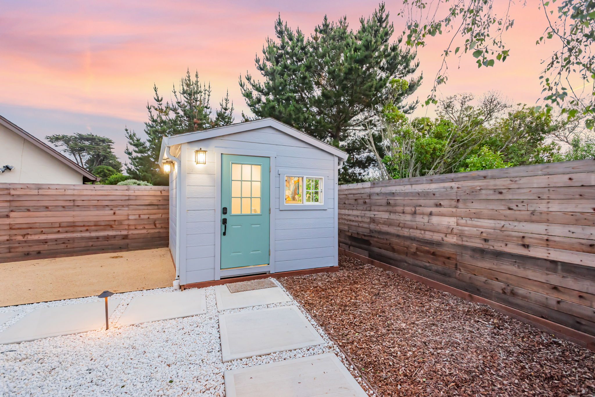 026_TWILIGHT_ 301 Shelter Cove Dr