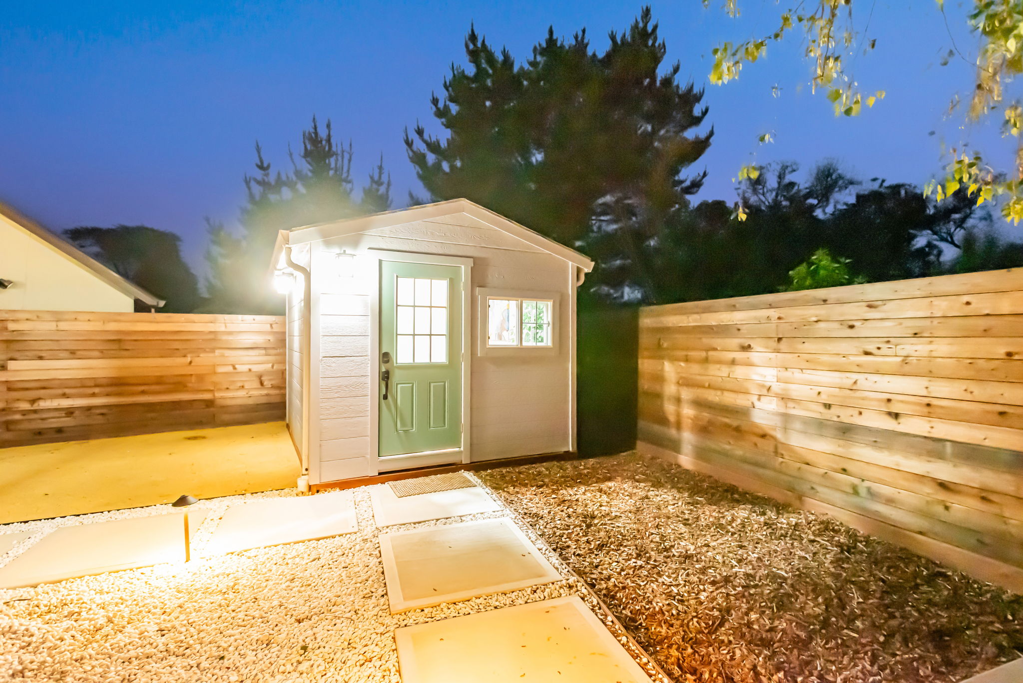 055_TWILIGHT_ 301 Shelter Cove Dr