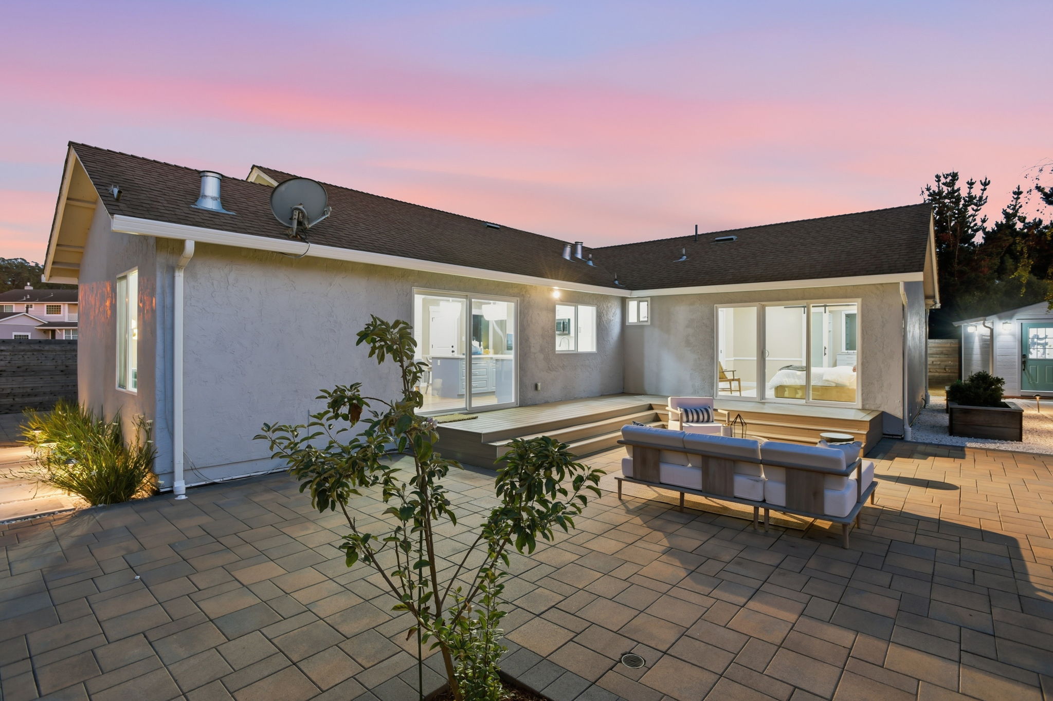 023_F8_TWILIGHT_301 Shelter Cove