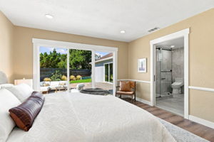 027_F8_301 Shelter Cove Dr