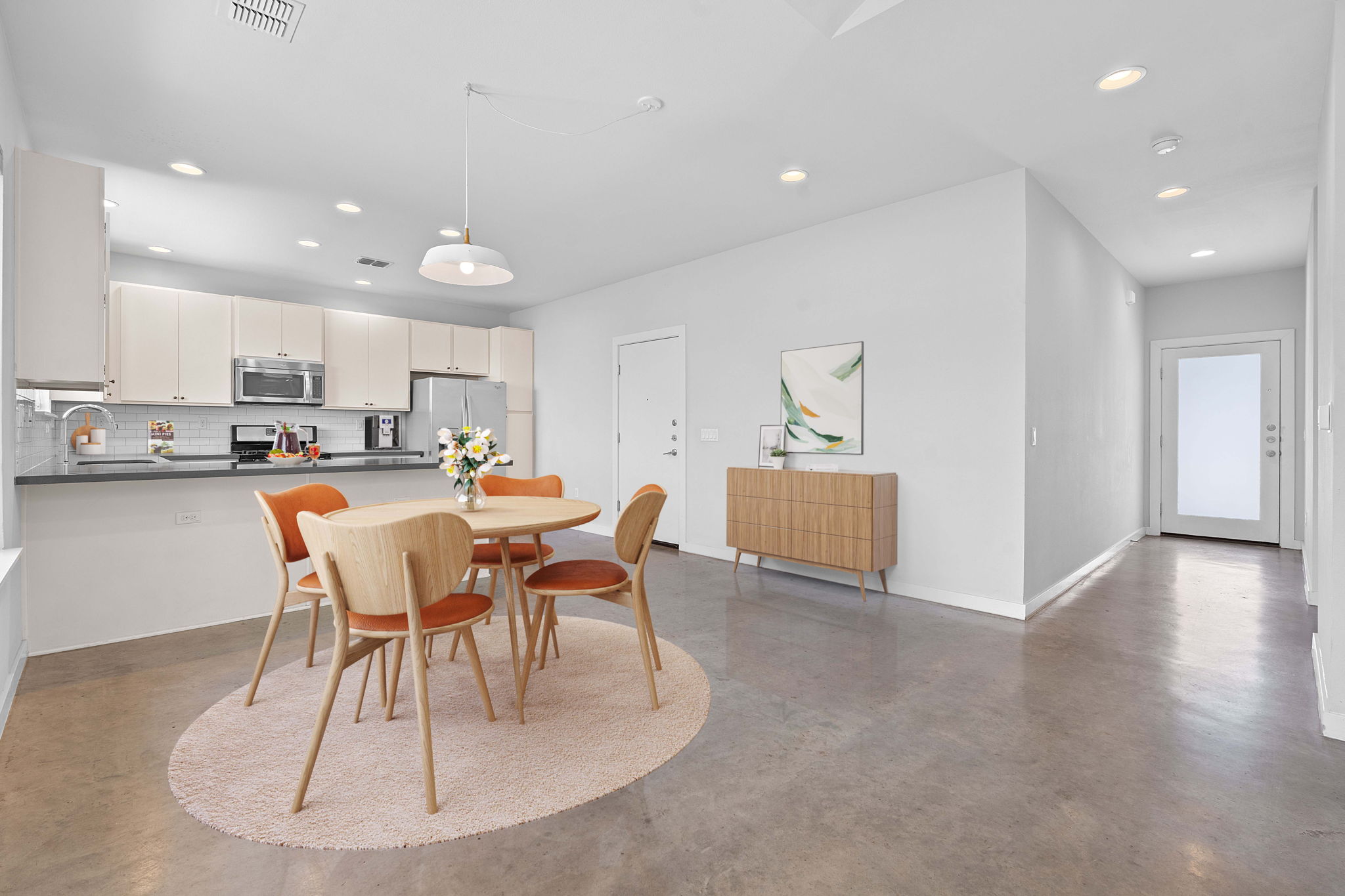 Dining Room / Virtually Staged