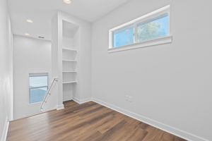 Office / Flex space