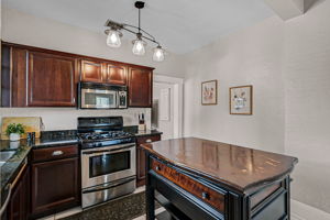 301 W South Ave-16