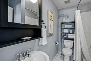 301 W South Ave-21