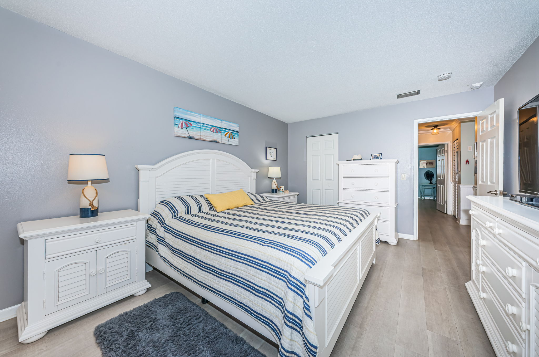 Primary Bedroom 1b-5