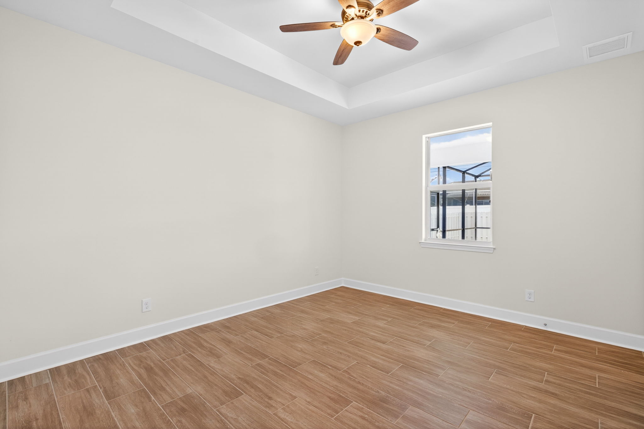 Guest Bedroom 5