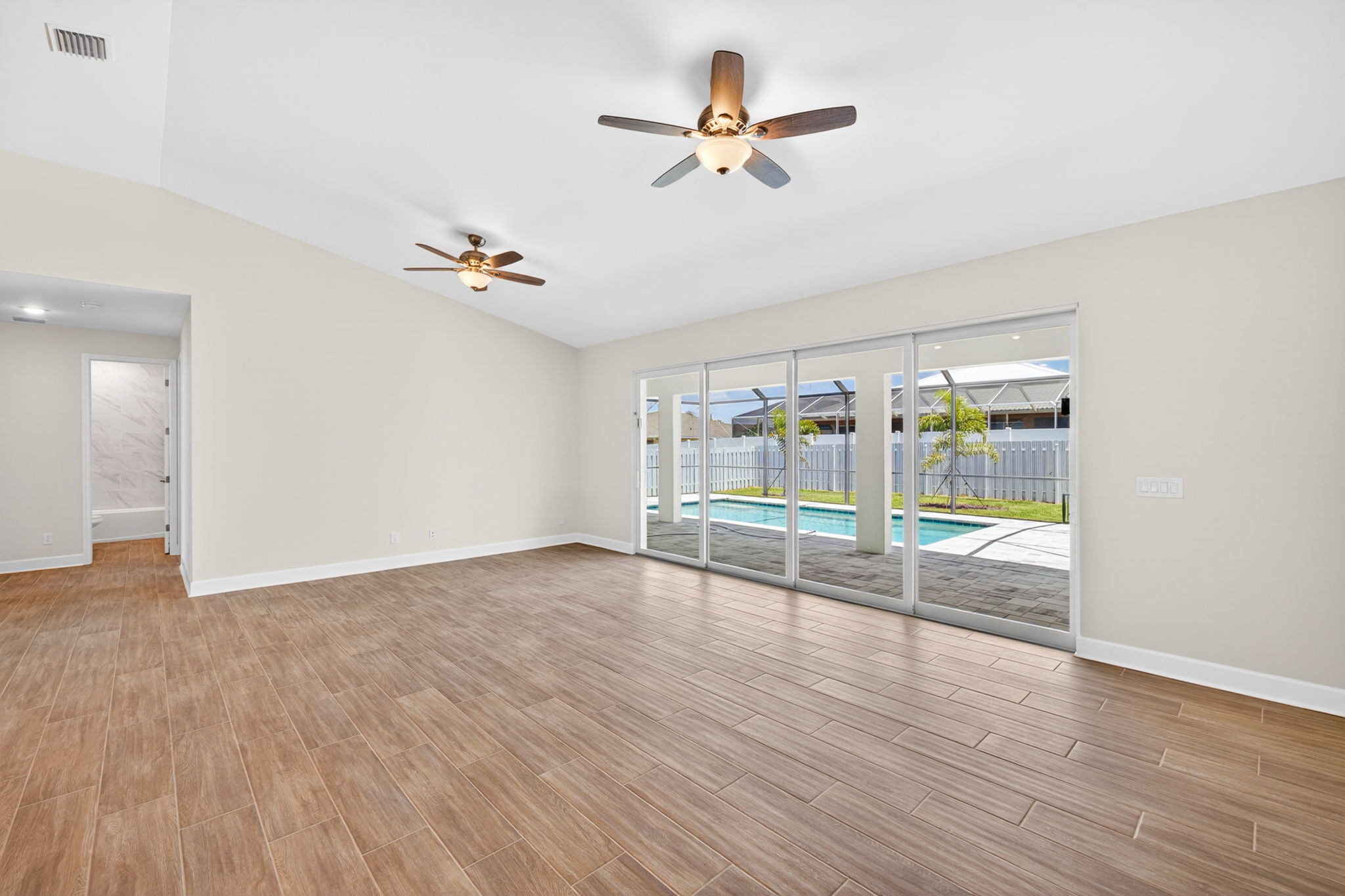 Living Room 4