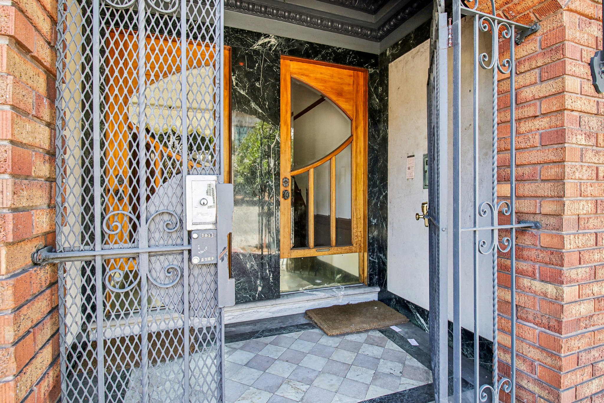 Van Ness Ave-1405-004.jpg