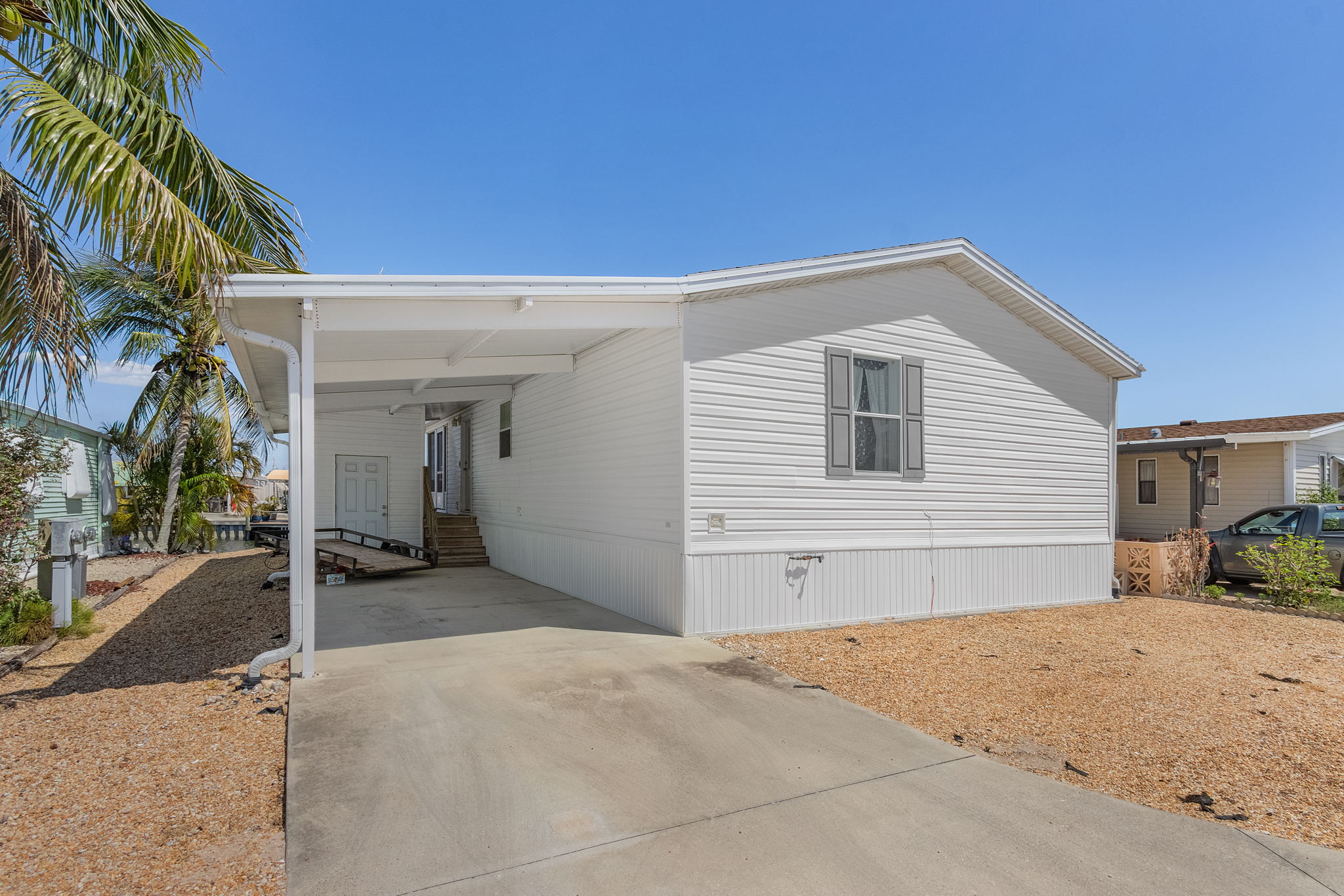 3012 Harpoon Ln, St James City, FL 33956, USA Photo 1