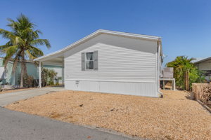 3012 Harpoon Ln, St James City, FL 33956, USA Photo 2