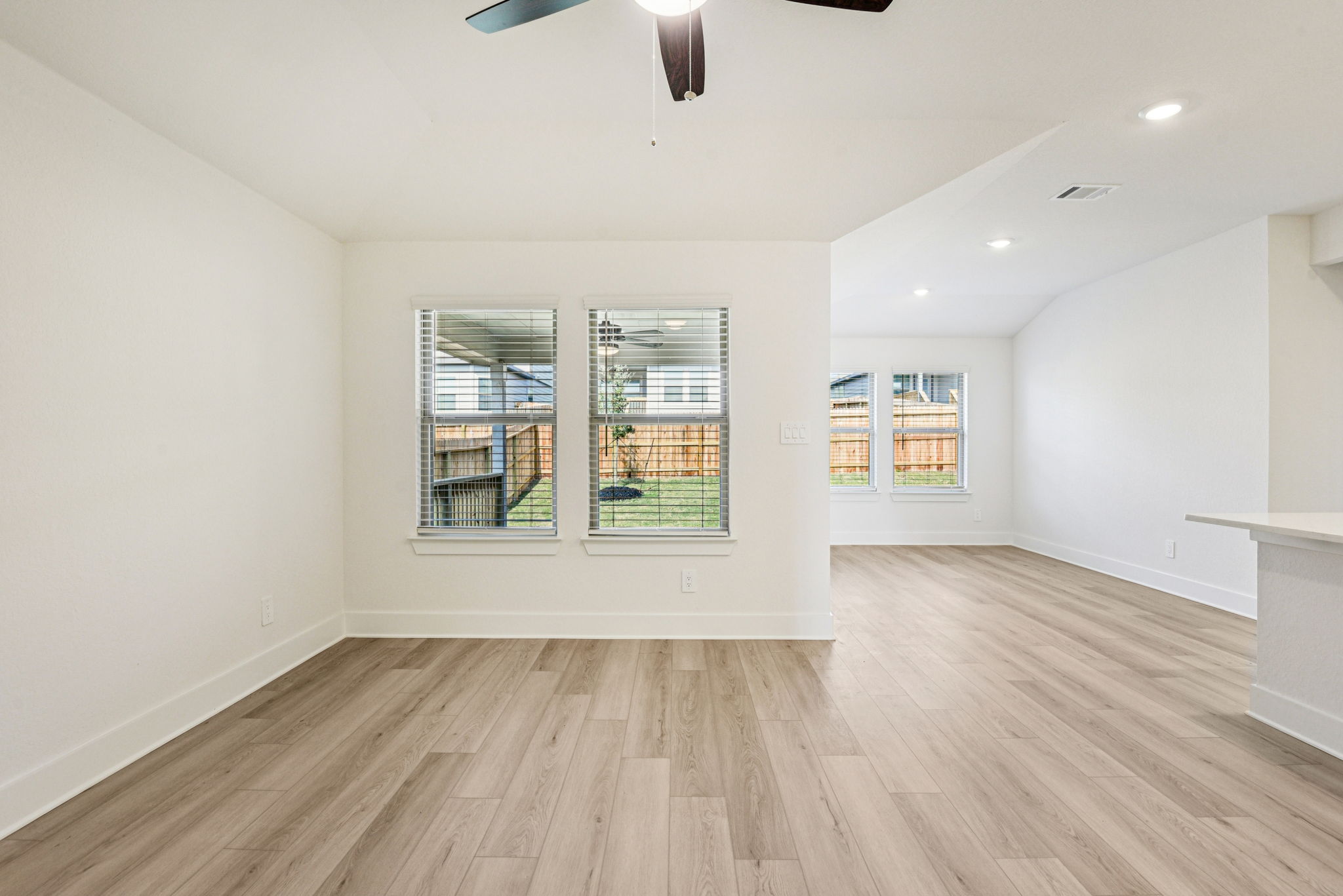 San Antonio - Lark Canyon- 3012 Nash Dr New Braunfels TX 78132-009