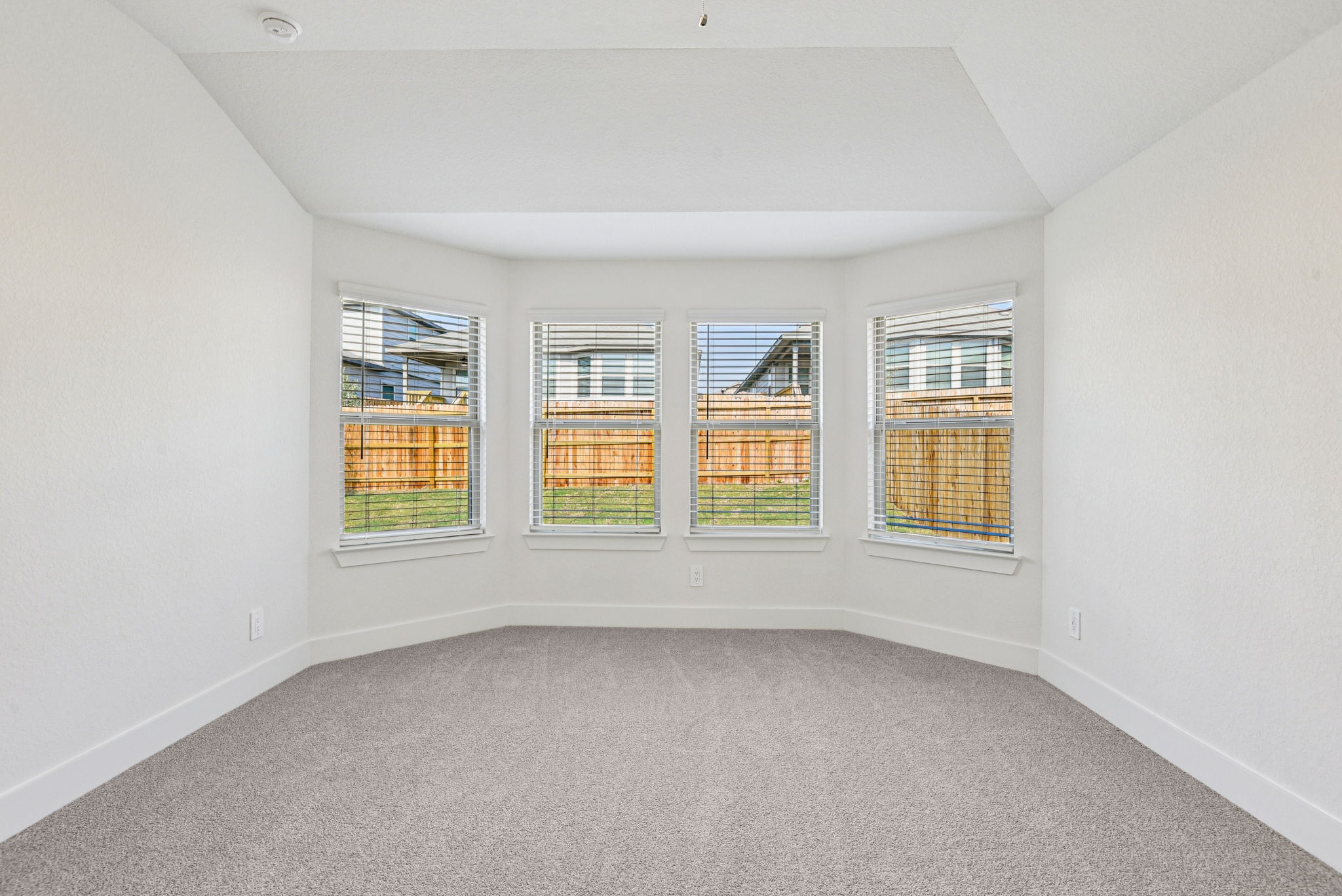 San Antonio - Lark Canyon- 3012 Nash Dr New Braunfels TX 78132-028