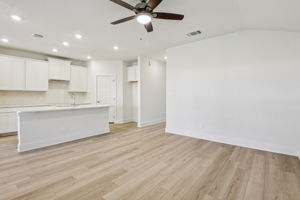 San Antonio - Lark Canyon- 3012 Nash Dr New Braunfels TX 78132-006