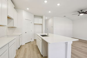 San Antonio - Lark Canyon- 3012 Nash Dr New Braunfels TX 78132-012