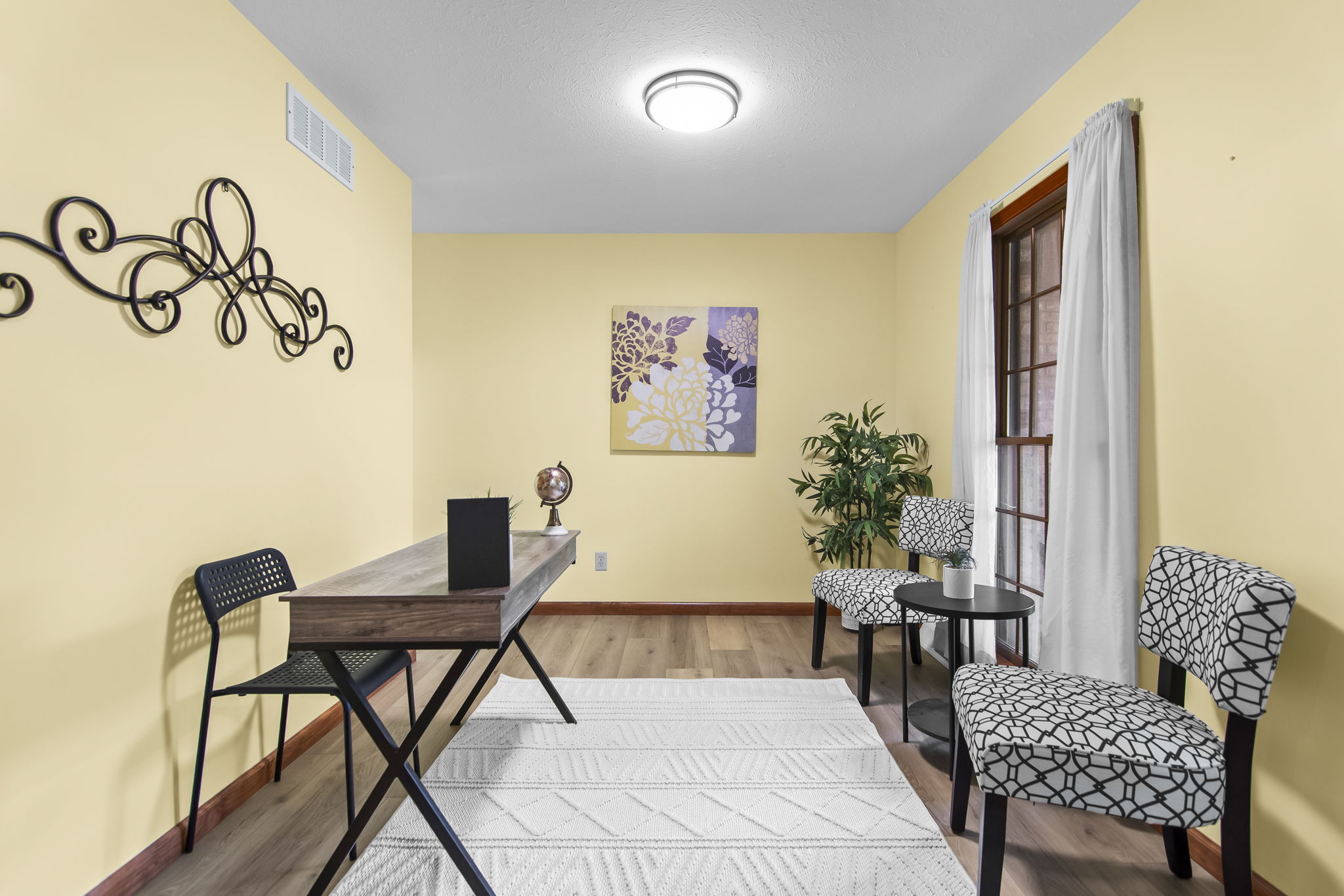 Den Office