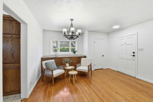 006_F8_3012 Root Ave