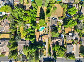 011_F8_AERIAL_3012 Root Ave