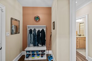  Photo 31