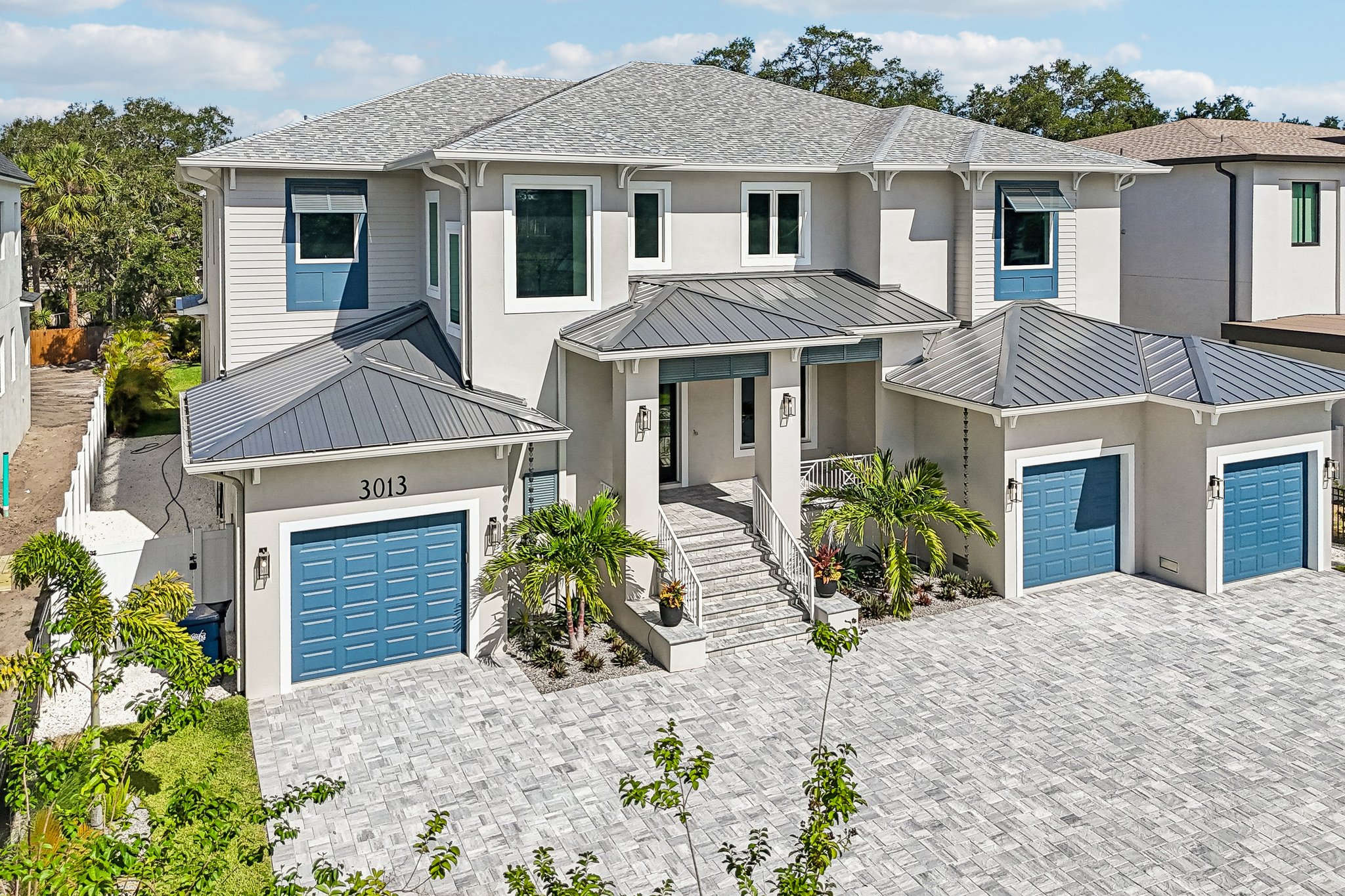 - 3013 S West Shore Blvd-S1906-006.jpg