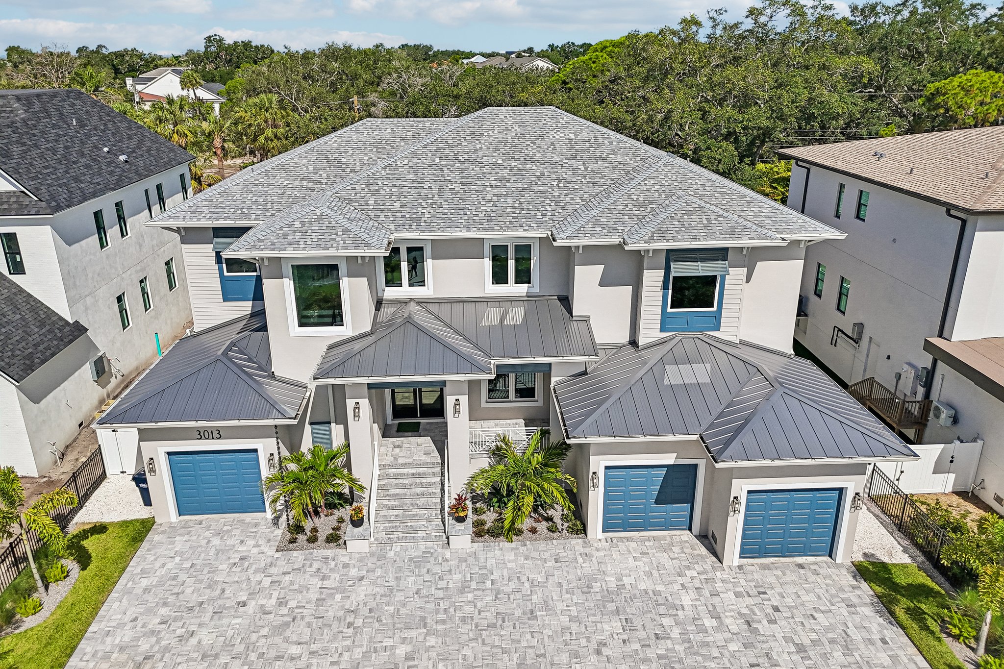- 3013 S West Shore Blvd-S1906-009.jpg