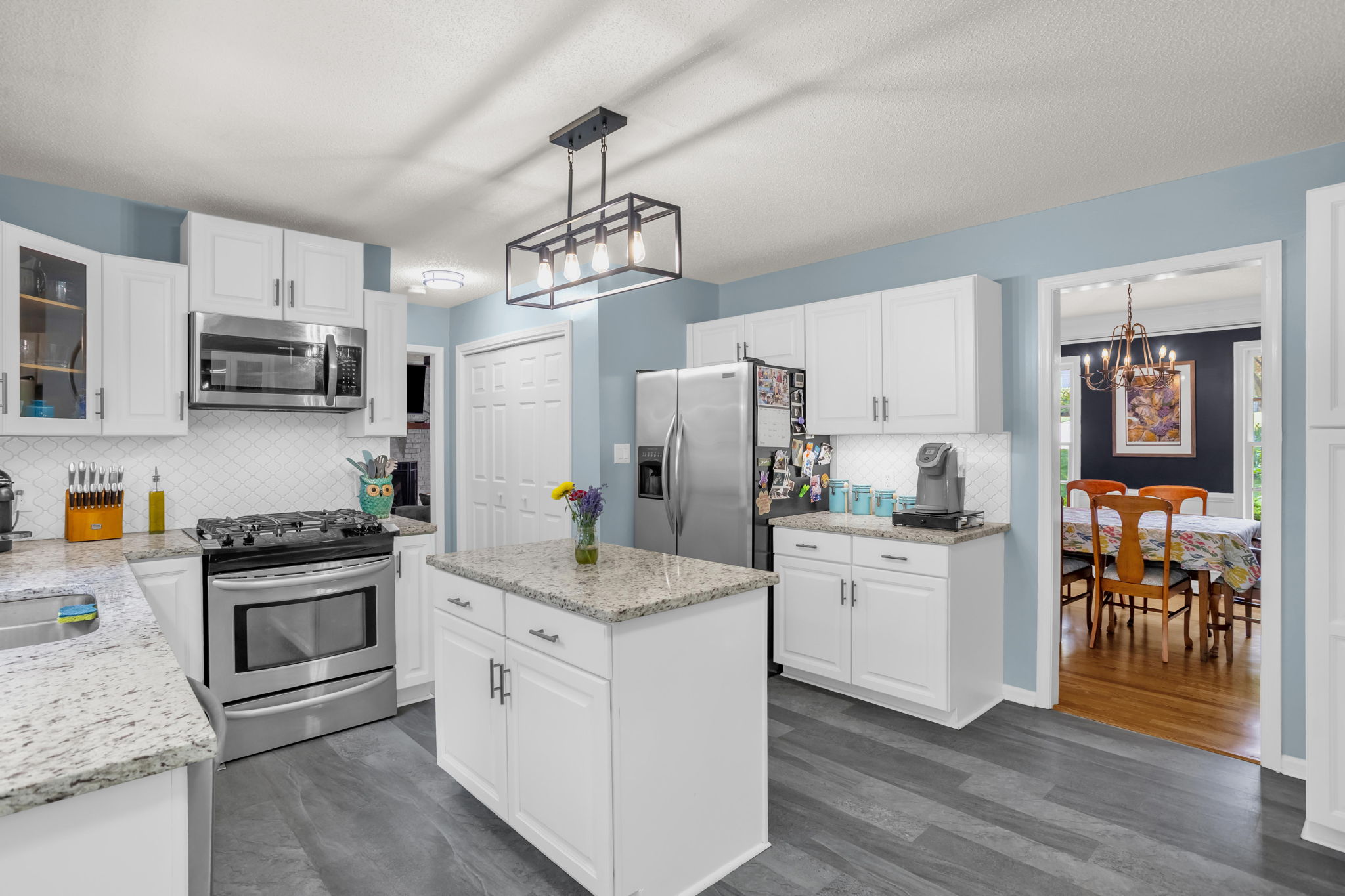 3014 Colony Dr-11